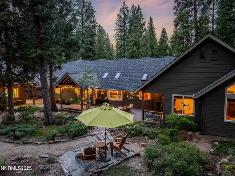 4 Yana, Graeagle, California 96103, 5 Bedrooms Bedrooms, ,4 BathroomsBathrooms,Residential,Residential,Yana,250054722