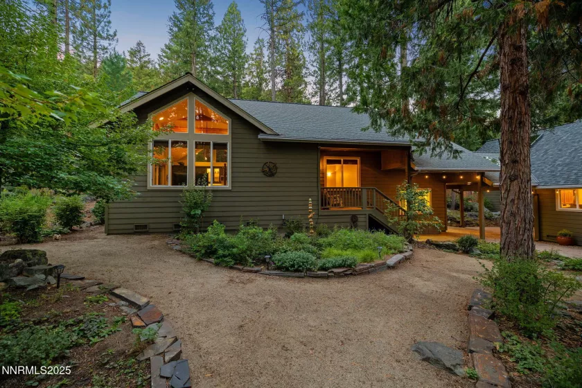 4 Yana, Graeagle, California 96103, 5 Bedrooms Bedrooms, ,4 BathroomsBathrooms,Residential,Residential,Yana,250054722