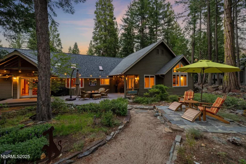 4 Yana, Graeagle, California 96103, 5 Bedrooms Bedrooms, ,4 BathroomsBathrooms,Residential,Residential,Yana,250054722