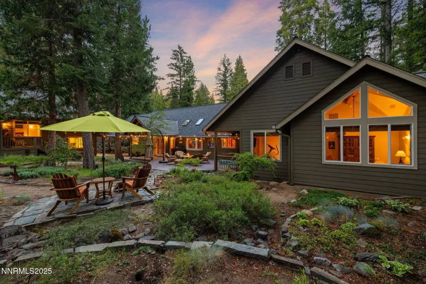 4 Yana, Graeagle, California 96103, 5 Bedrooms Bedrooms, ,4 BathroomsBathrooms,Residential,Residential,Yana,250054722