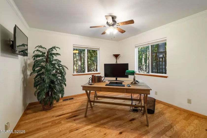 4 Yana, Graeagle, California 96103, 5 Bedrooms Bedrooms, ,4 BathroomsBathrooms,Residential,Residential,Yana,250054722