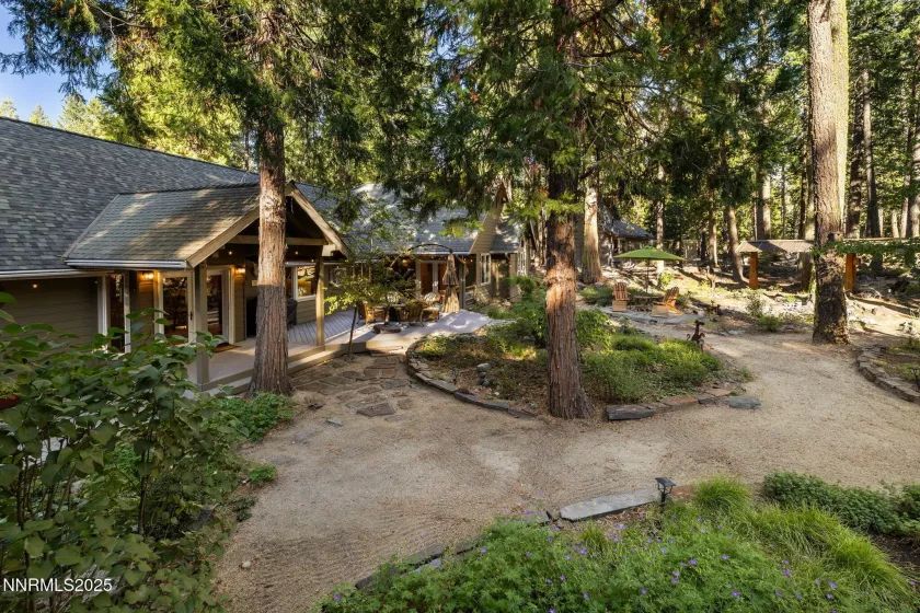 4 Yana, Graeagle, California 96103, 5 Bedrooms Bedrooms, ,4 BathroomsBathrooms,Residential,Residential,Yana,250054722