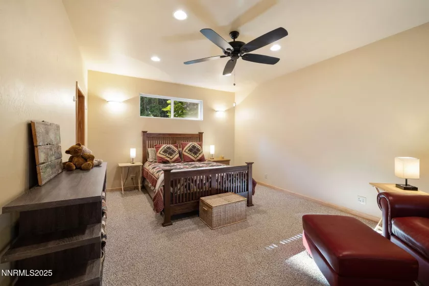 4 Yana, Graeagle, California 96103, 5 Bedrooms Bedrooms, ,4 BathroomsBathrooms,Residential,Residential,Yana,250054722