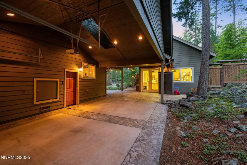 4 Yana, Graeagle, California 96103, 5 Bedrooms Bedrooms, ,4 BathroomsBathrooms,Residential,Residential,Yana,250054722
