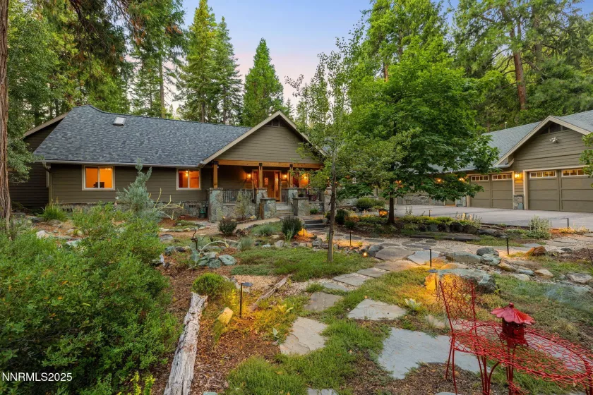 4 Yana, Graeagle, California 96103, 5 Bedrooms Bedrooms, ,4 BathroomsBathrooms,Residential,Residential,Yana,250054722