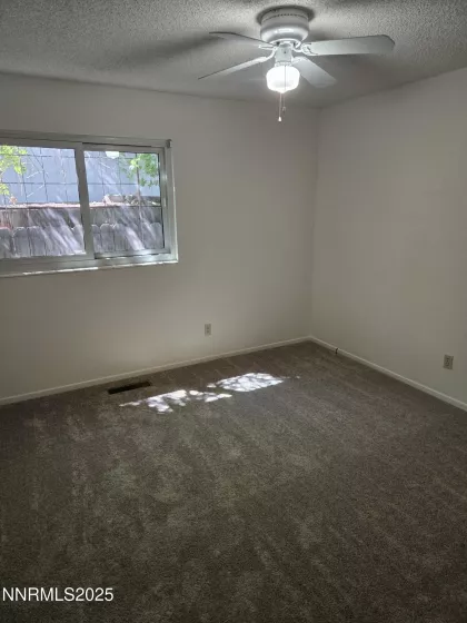 1758 Woodhaven, Sparks, Nevada 89434, 3 Bedrooms Bedrooms, ,2 BathroomsBathrooms,Residential,Residential,Woodhaven,250054726