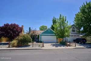 1758 Woodhaven, Sparks, Nevada 89434, 3 Bedrooms Bedrooms, ,2 BathroomsBathrooms,Residential,Residential,Woodhaven,250054726