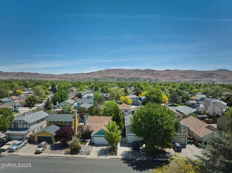 1758 Woodhaven, Sparks, Nevada 89434, 3 Bedrooms Bedrooms, ,2 BathroomsBathrooms,Residential,Residential,Woodhaven,250054726