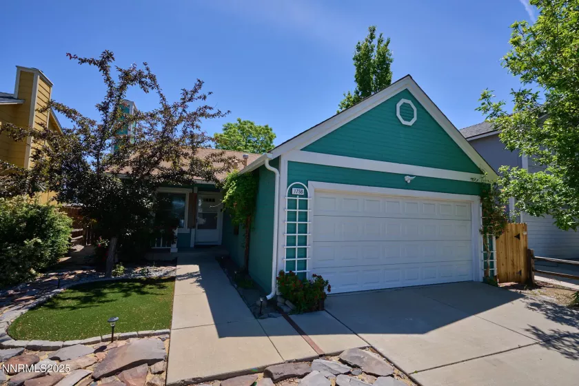 1758 Woodhaven, Sparks, Nevada 89434, 3 Bedrooms Bedrooms, ,2 BathroomsBathrooms,Residential,Residential,Woodhaven,250054726