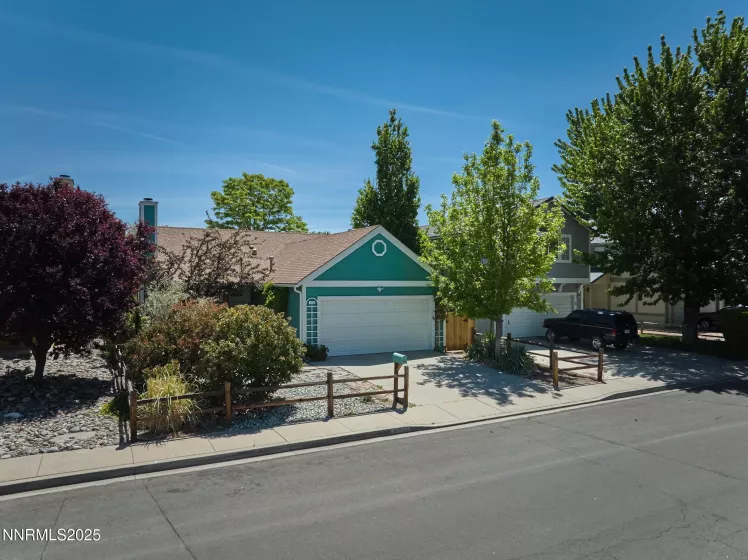 1758 Woodhaven, Sparks, Nevada 89434, 3 Bedrooms Bedrooms, ,2 BathroomsBathrooms,Residential,Residential,Woodhaven,250054726