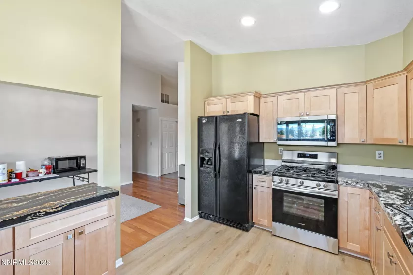 313 Stillwater, Dayton, Nevada 89403, 3 Bedrooms Bedrooms, ,3 BathroomsBathrooms,Residential,Residential,Stillwater,250054730