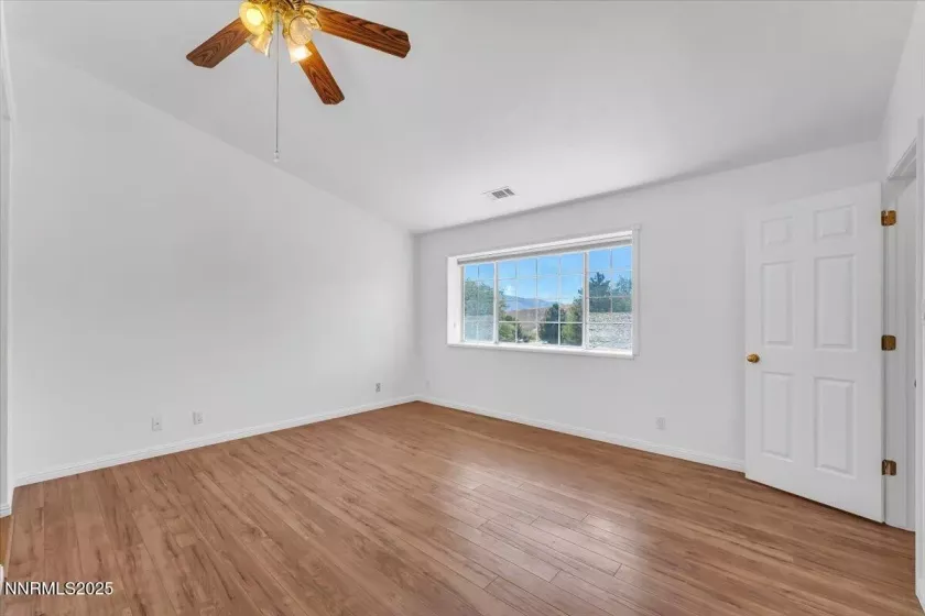 531 Tarn, Reno, Nevada 89503, 3 Bedrooms Bedrooms, ,3 BathroomsBathrooms,Residential,Residential,Tarn,250054733