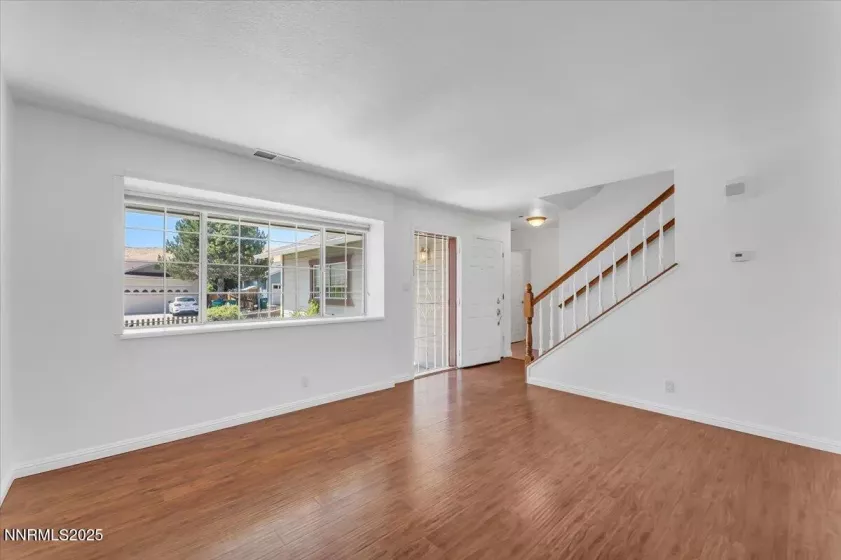 531 Tarn, Reno, Nevada 89503, 3 Bedrooms Bedrooms, ,3 BathroomsBathrooms,Residential,Residential,Tarn,250054733