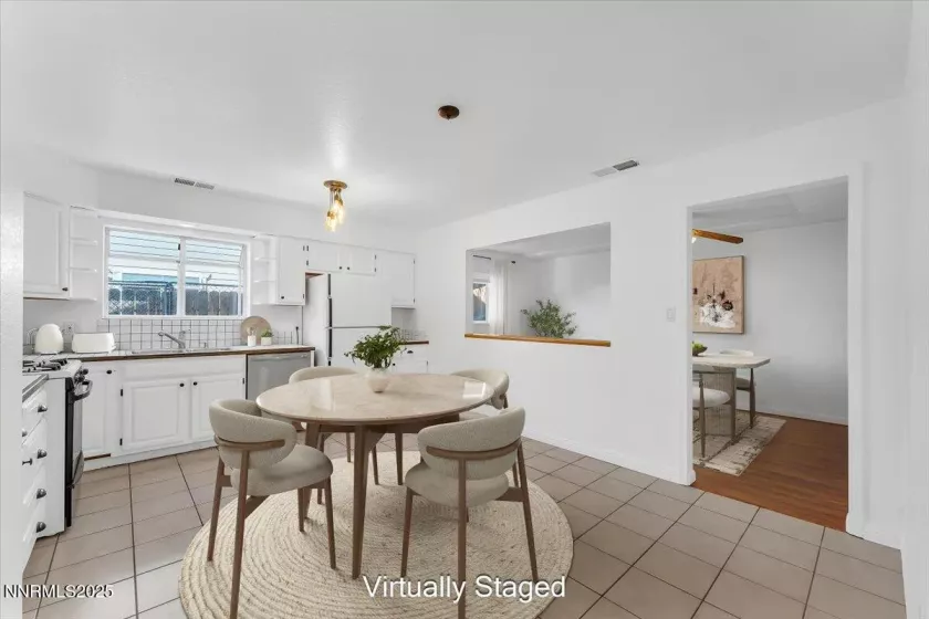 531 Tarn, Reno, Nevada 89503, 3 Bedrooms Bedrooms, ,3 BathroomsBathrooms,Residential,Residential,Tarn,250054733