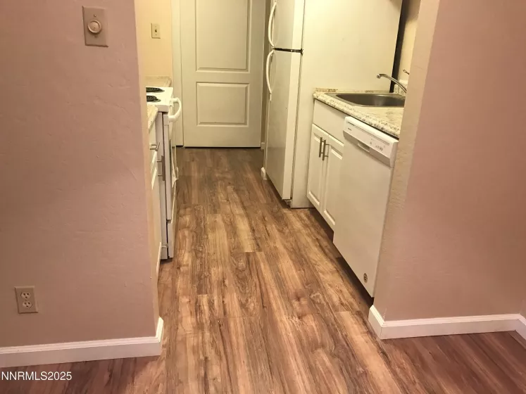 2955 Lakeside, Reno, Nevada 89509, 2 Bedrooms Bedrooms, ,1 BathroomBathrooms,Residential,Residential,Lakeside,250054735