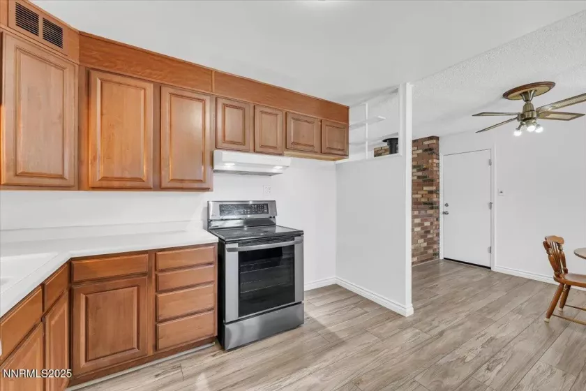 389 Galleron, Sparks, Nevada 89431, 3 Bedrooms Bedrooms, ,1 BathroomBathrooms,Residential,Residential,Galleron,250054734