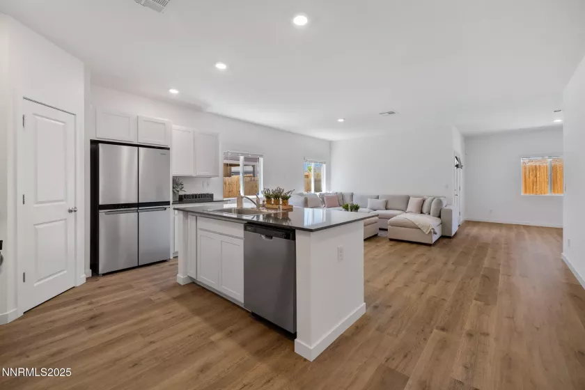 847 Schell Crk, Dayton, Nevada 89403, 3 Bedrooms Bedrooms, ,2 BathroomsBathrooms,Residential,Residential,Schell Crk,250054736