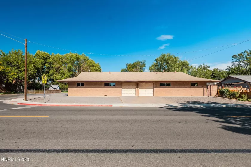 1799 Vance, Sparks, Nevada 89431, ,Residential Income,Residential,Vance,250054738
