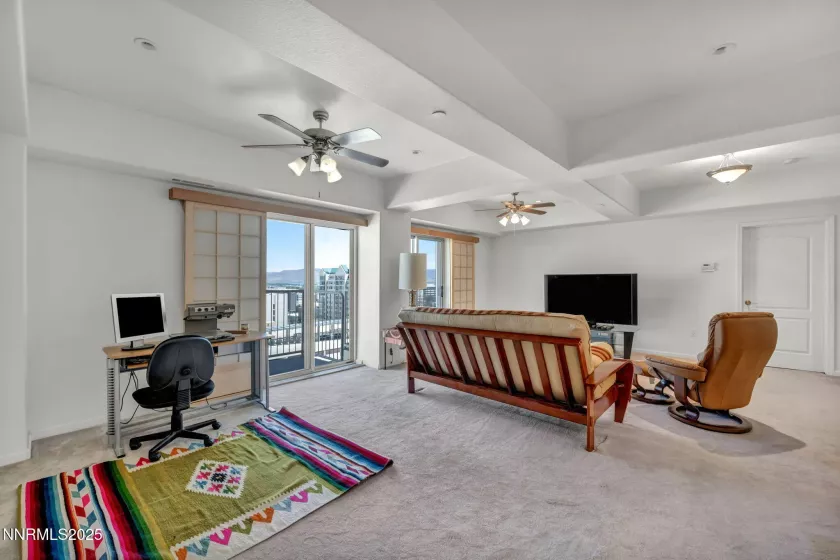1101 2nd, Reno, Nevada 89503, 2 Bedrooms Bedrooms, ,3 BathroomsBathrooms,Residential,Residential,2nd,250054740