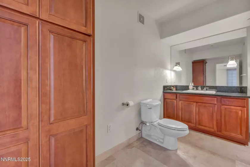 1101 2nd, Reno, Nevada 89503, 2 Bedrooms Bedrooms, ,3 BathroomsBathrooms,Residential,Residential,2nd,250054740