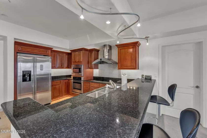 1101 2nd, Reno, Nevada 89503, 2 Bedrooms Bedrooms, ,3 BathroomsBathrooms,Residential,Residential,2nd,250054740