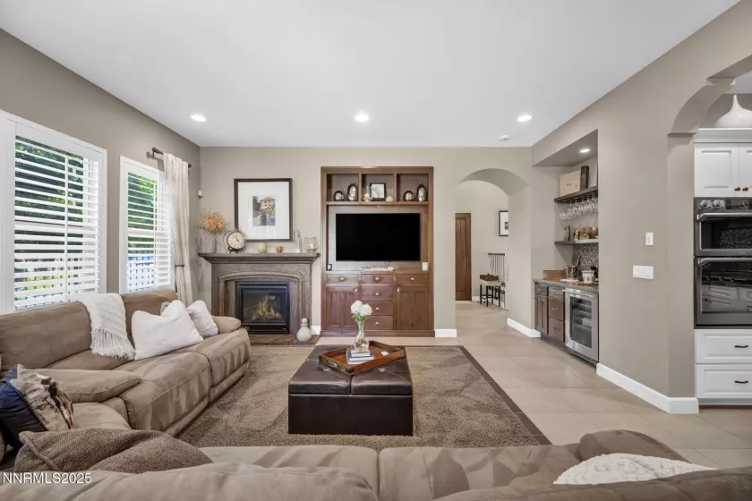 3980 San Donato, Reno, Nevada 89519, 2 Bedrooms Bedrooms, ,3 BathroomsBathrooms,Residential,Residential,San Donato,250054741