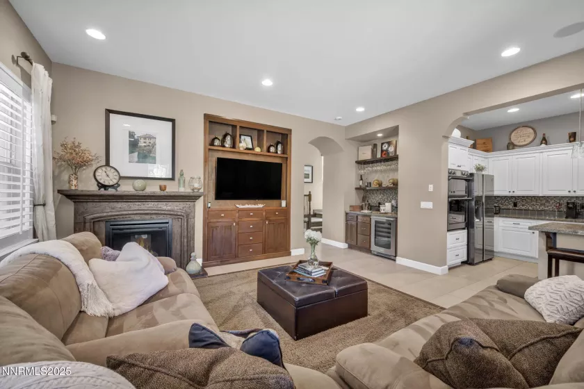 3980 San Donato, Reno, Nevada 89519, 2 Bedrooms Bedrooms, ,3 BathroomsBathrooms,Residential,Residential,San Donato,250054741