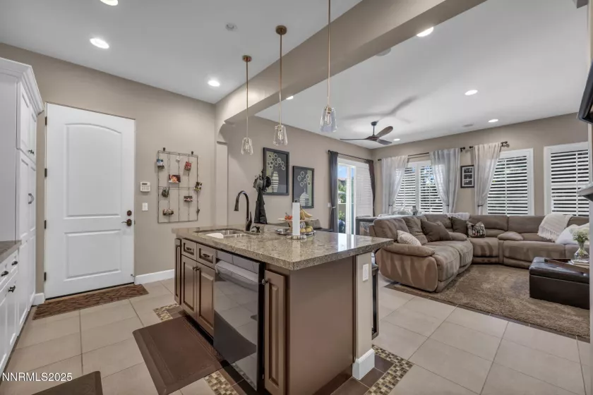 3980 San Donato, Reno, Nevada 89519, 2 Bedrooms Bedrooms, ,3 BathroomsBathrooms,Residential,Residential,San Donato,250054741