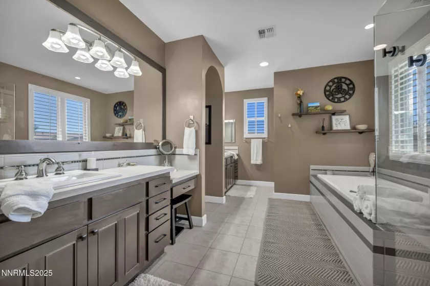 3980 San Donato, Reno, Nevada 89519, 2 Bedrooms Bedrooms, ,3 BathroomsBathrooms,Residential,Residential,San Donato,250054741