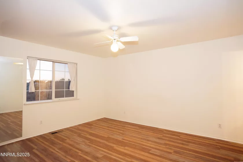 110 Arabian Way, Reno, Nevada 89508, 3 Bedrooms Bedrooms, ,2 BathroomsBathrooms,Residential,Residential,Arabian Way,250054744