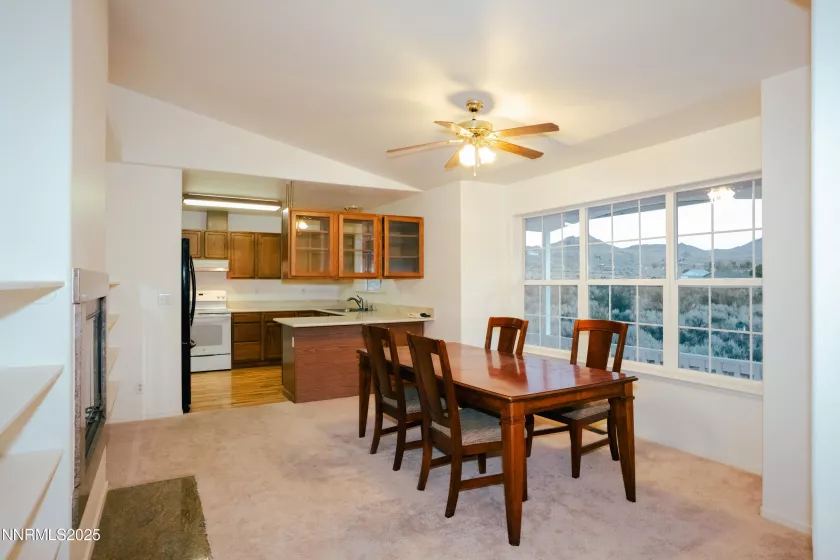 110 Arabian Way, Reno, Nevada 89508, 3 Bedrooms Bedrooms, ,2 BathroomsBathrooms,Residential,Residential,Arabian Way,250054744