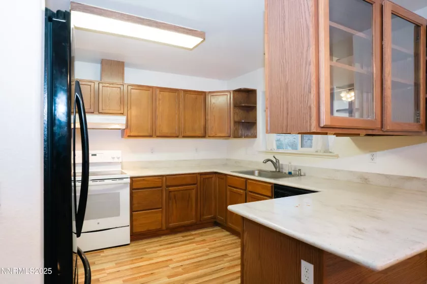 110 Arabian Way, Reno, Nevada 89508, 3 Bedrooms Bedrooms, ,2 BathroomsBathrooms,Residential,Residential,Arabian Way,250054744