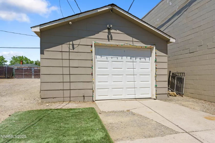 277 Vassar, Reno, Nevada 89502, ,Commercial Sale,Residential,Vassar,250054751