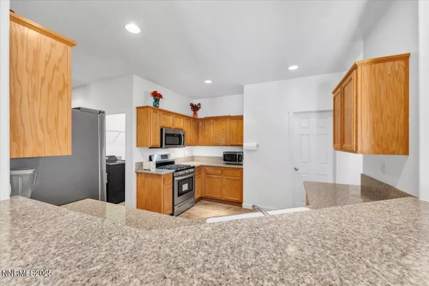 465 Jennys, Fernley, Nevada 89408, 3 Bedrooms Bedrooms, ,2 BathroomsBathrooms,Residential,Residential,Jennys,250054765