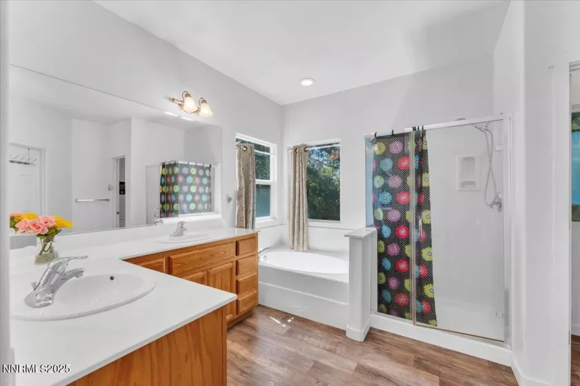 465 Jennys, Fernley, Nevada 89408, 3 Bedrooms Bedrooms, ,2 BathroomsBathrooms,Residential,Residential,Jennys,250054765