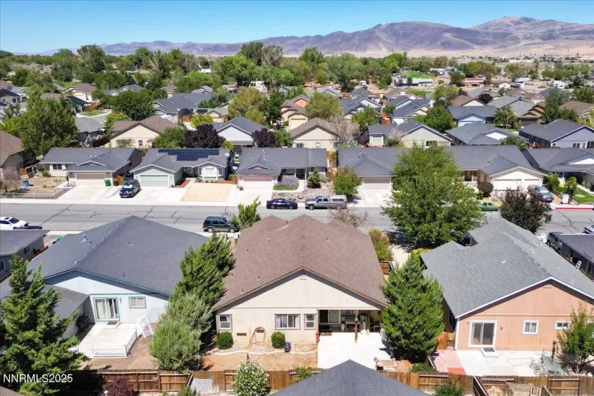 465 Jennys, Fernley, Nevada 89408, 3 Bedrooms Bedrooms, ,2 BathroomsBathrooms,Residential,Residential,Jennys,250054765