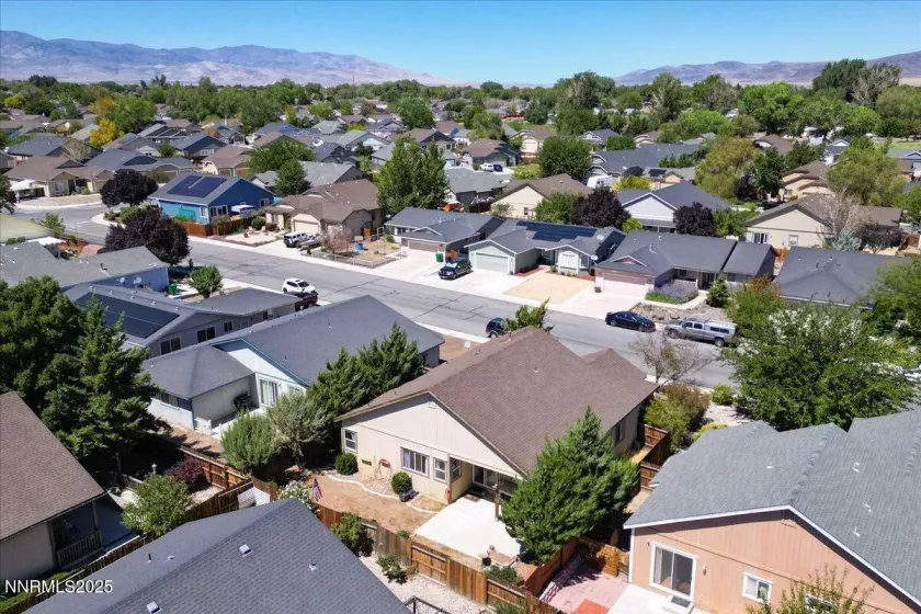 465 Jennys, Fernley, Nevada 89408, 3 Bedrooms Bedrooms, ,2 BathroomsBathrooms,Residential,Residential,Jennys,250054765