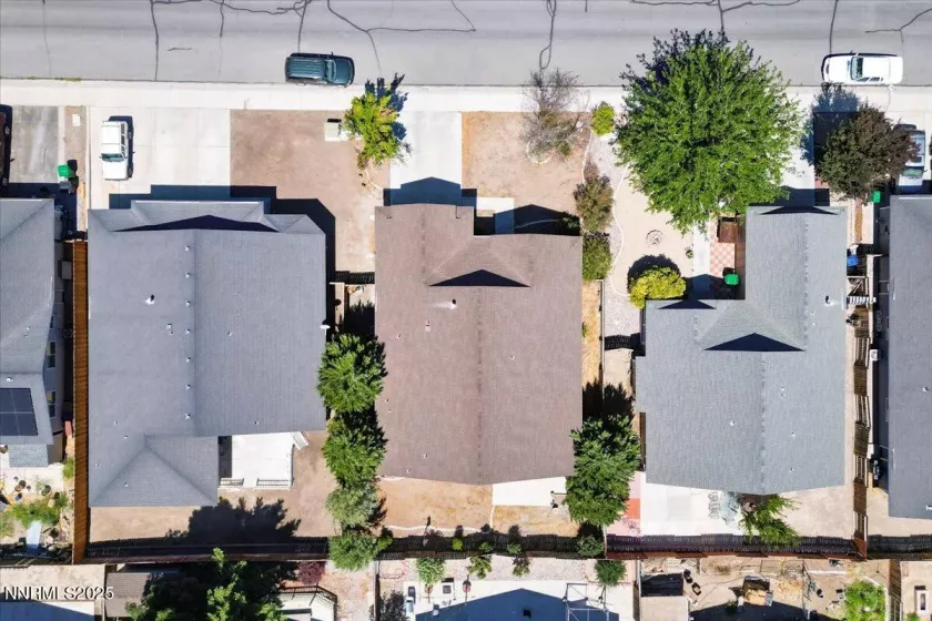 465 Jennys, Fernley, Nevada 89408, 3 Bedrooms Bedrooms, ,2 BathroomsBathrooms,Residential,Residential,Jennys,250054765