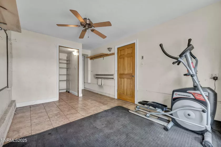1633 Knox, Reno, Nevada 89509, 3 Bedrooms Bedrooms, ,3 BathroomsBathrooms,Residential,Residential,Knox,250054775