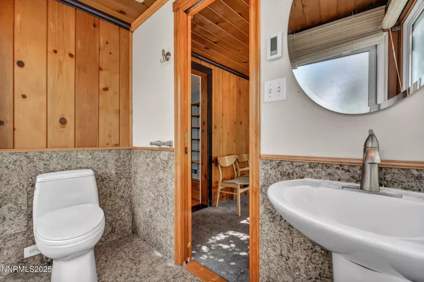 1633 Knox, Reno, Nevada 89509, 3 Bedrooms Bedrooms, ,3 BathroomsBathrooms,Residential,Residential,Knox,250054775