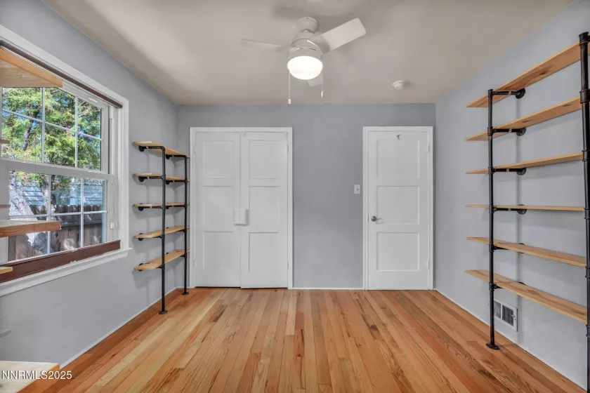 1633 Knox, Reno, Nevada 89509, 3 Bedrooms Bedrooms, ,3 BathroomsBathrooms,Residential,Residential,Knox,250054775