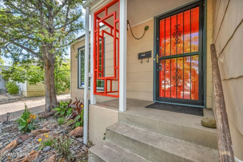 1633 Knox, Reno, Nevada 89509, 3 Bedrooms Bedrooms, ,3 BathroomsBathrooms,Residential,Residential,Knox,250054775