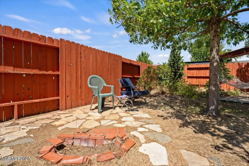 17661 Papa Bear, Reno, Nevada 89508, 3 Bedrooms Bedrooms, ,2 BathroomsBathrooms,Residential,Residential,Papa Bear,250054778