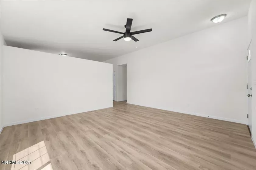 17661 Papa Bear, Reno, Nevada 89508, 3 Bedrooms Bedrooms, ,2 BathroomsBathrooms,Residential,Residential,Papa Bear,250054778