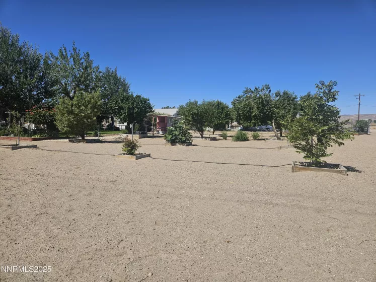 3325 Rawhide, Silver Springs, Nevada 89429, 3 Bedrooms Bedrooms, ,2 BathroomsBathrooms,Residential,Residential,Rawhide,250054781