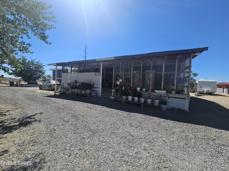 3325 Rawhide, Silver Springs, Nevada 89429, 3 Bedrooms Bedrooms, ,2 BathroomsBathrooms,Residential,Residential,Rawhide,250054781