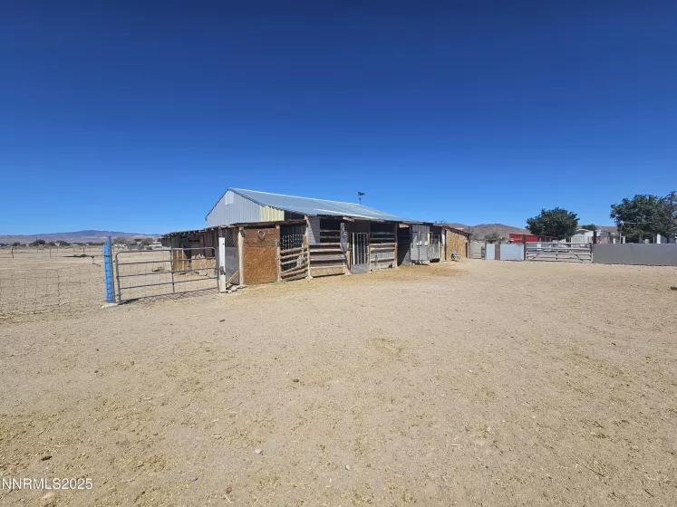 3325 Rawhide, Silver Springs, Nevada 89429, 3 Bedrooms Bedrooms, ,2 BathroomsBathrooms,Residential,Residential,Rawhide,250054781