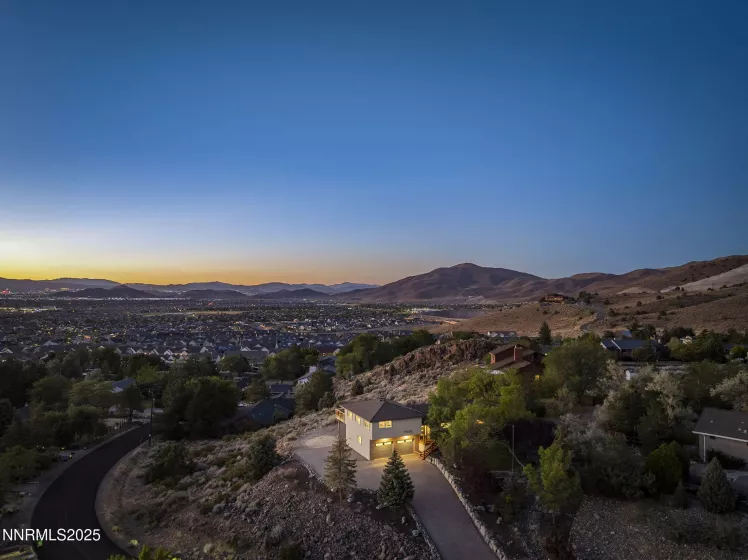 13900 Virginia Foothills, Reno, Nevada 89521, 3 Bedrooms Bedrooms, ,3 BathroomsBathrooms,Residential,Residential,Virginia Foothills,250054782