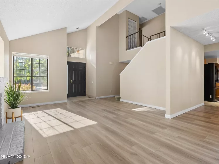 5721 Royal Vista, Reno, Nevada 89523, 2 Bedrooms Bedrooms, ,3 BathroomsBathrooms,Residential,Residential,Royal Vista,250054785