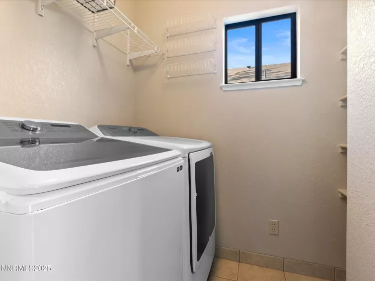5721 Royal Vista, Reno, Nevada 89523, 2 Bedrooms Bedrooms, ,3 BathroomsBathrooms,Residential,Residential,Royal Vista,250054785